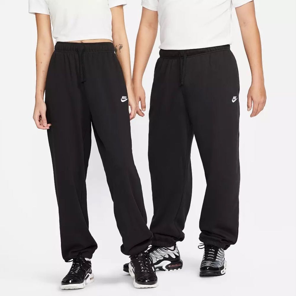 Nike Women's Sportswear Club Fleece Mid-Rise Jogger Sweatpants in Black Size XS